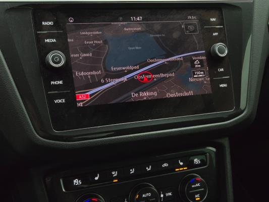 Volkswagen Tiguan ACT Highline Business R 1.5 TSI 150pk 2019, N-374-LX