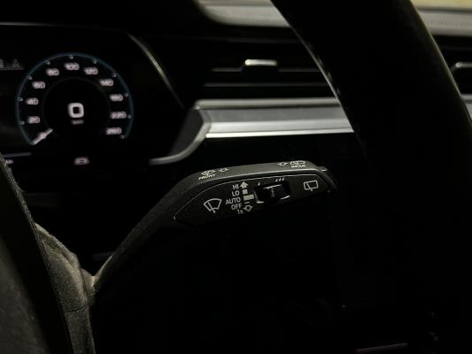 Audi e-tron 50 Quattro Launch Edition 71 kWh 313pk 2019 (Origineel-NL), G-370-ZV