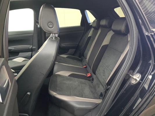 Volkswagen Polo GTI 2.0 TSI 200pk 2018, GGG-67-L