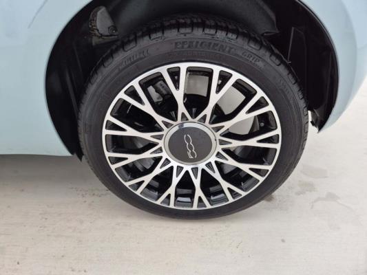 Fiat 500 HYBRID Dolcevita 1.0 69pk 2023 (Origineel-NL), X-551-BJ