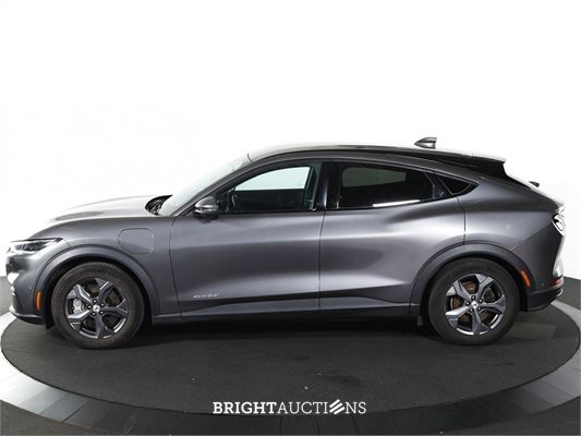 Ford Mustang RWD 75 kWh 2021 (Origineel-NL), L-789-RR