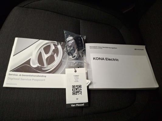 Hyundai Kona EV Fashion 64 kWh 204pk 2023 (Origineel-NL), S-160-ZB