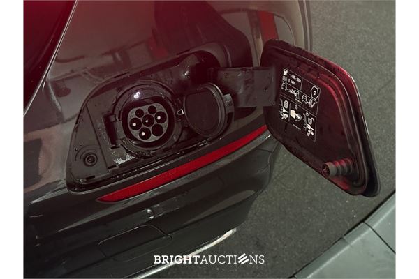 Mercedes-Benz e 300 e E-Klass AMG Line 333pk 2023 (Origineel-NL) E-klasse, R-732-XG