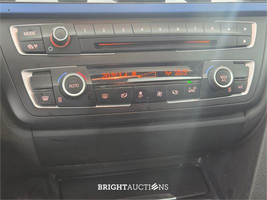 BMW 320i 3-serie Gran Turismo Executive 184pk 2015 (Origineel-NL) 3-Serie, GL-218-F