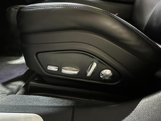 Porsche Panamera Sport Turismo  4 E-Hybrid 2.9 V6 462pk 2018, L-703-KR