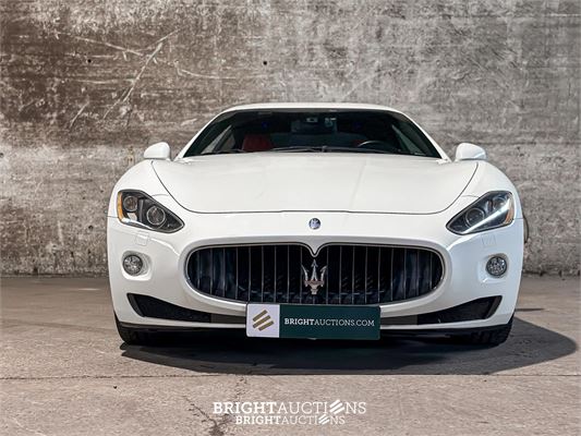 Maserati Granturismo S 4.7 V8 440pk MC Shift 440pk 2009