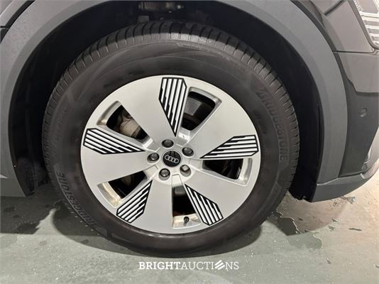 Audi e-tron 55 edition Quattro 95 kWh 408pk 2022 (Origineel-NL), R-329-SF