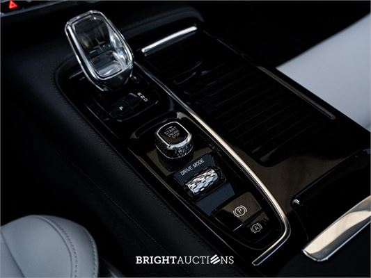 Polestar 1 2.0 T8R (1 van 1500) Carbon Plug-In Hybrid 609pk 2022