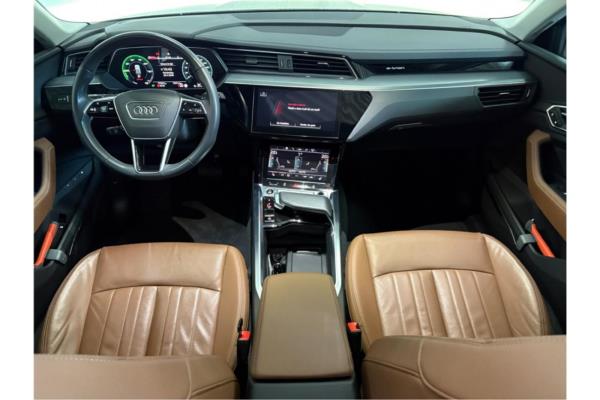 Audi Q8 e-tron 50 Advanced Edition Quattro 95 kWh 340pk 2023 (Origineel-NL), T-481-TT