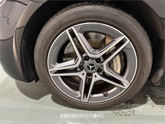 Mercedes-Benz e 300 e E-Klasse Estat AMG Line 333pk 2023 (Origineel-NL) E-klasse, T-538-VD
