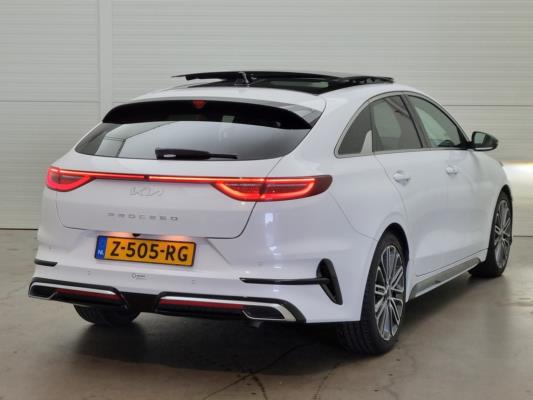 Kia ProCeed GT-PlusLine 1.5 T-GDi 140pk 2024 (Origineel-NL), Z-505-RG