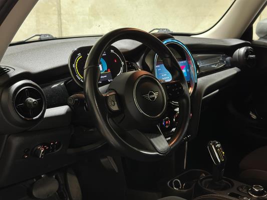 MINI Cooper Electric Essential 33 kWh 184pk 2021 F56 (Origineel-NL), L-232-DH