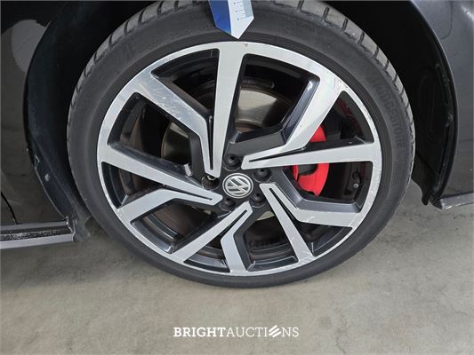 Volkswagen Polo GTI 2.0 TSI 200pk 2019, N-154-JK