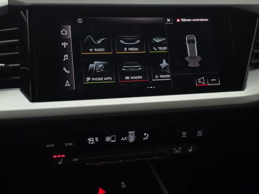 Audi Q4 e-tron 35 Edition 55 kWh 170pk 2022 (Origineel-NL), R-847-TD