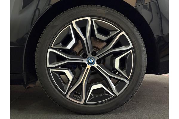 BMW iX xDrive40 Executive 77 kWh 326pk 2022 (Origineel-NL), P-510-KJ