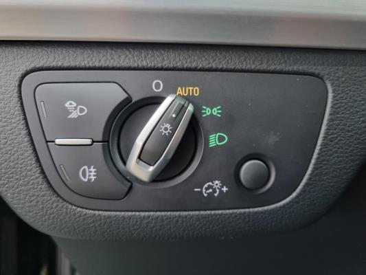 Audi Q5 40 S edition TFSI 204pk 2022 (Origineel-NL), R-941-RS