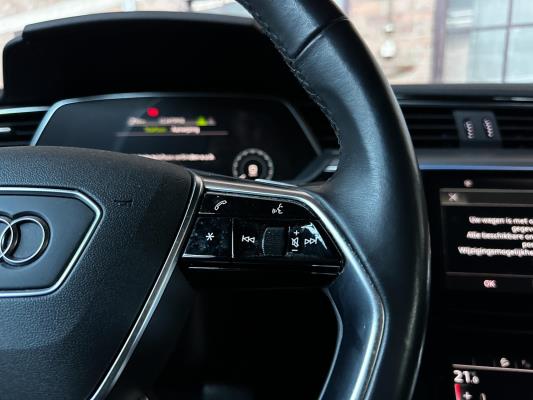 Audi e-tron 55 quattro Advanced edition 95 kWh 408pk 2021 (Origineel-NL+1e eigenaar), N-206-TT