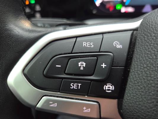 Volkswagen Golf 1.0 eTSI Life 110 pk 2021, L-219-ZT