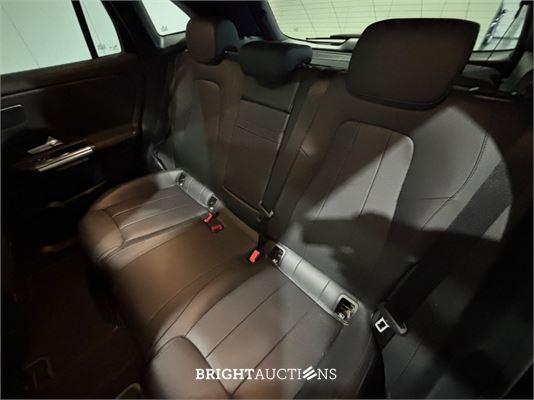 Mercedes-Benz EQA 25067 Business Solution Luxury 67 kWh 190pk 2021 (Origineel-NL) EQA-Klasse, N-610-HK