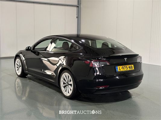 Tesla Model 3 Standard RWD Plus 60 kWh 238pk 2021 (Origineel-NL), L-975-NB