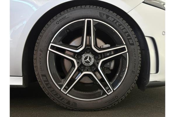 Mercedes-Benz A180 Business Solution AMG 136pk 2021 (Origineel-NL) A-klasse, K-207-KR