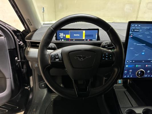 Ford Mustang Mach-E RWD 75 kWh 269pk 2021 (Origineel-NL + 1e Eigenaar), N-181-RH