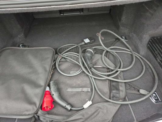 Audi A8 60 E TFSI Quattro 476pk 2023 (Origineel-NL), S-092-LX