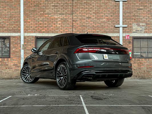 Audi Q8 55 TFSIe Quattro 3.0 V6 S-Line -NIEUW- 394PK 2025 Plug-In Hybrid (Fabrieksgarantie)
