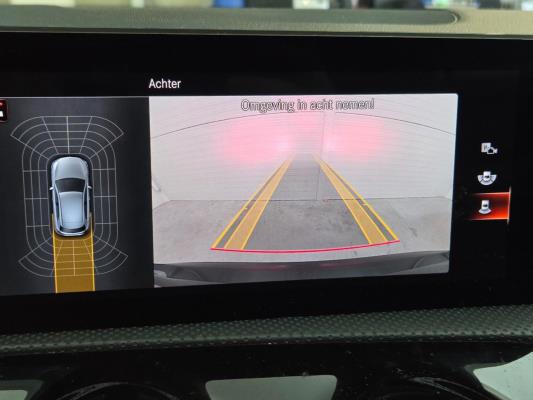 Mercedes-Benz A 180 Business Solution AMG 136pk 2019 A-klasse, Z-776-DL