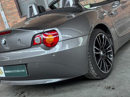 BMW Z4 Roadster 3.0i S 231pk 2004 (Hardtop + Softtop) Origineel-NL, 36-NV-HZ Youngtimer
