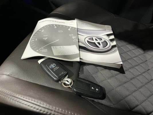 Toyota C-HR 1.8 Hybrid Executive 98pk 2018 (Origineel-NL), RS-050-N