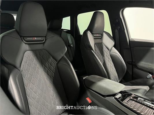 Audi Q6 e-tron Launch edition performance 100 kWh 306pk 2024 (Origineel-NL), GXG-54-R