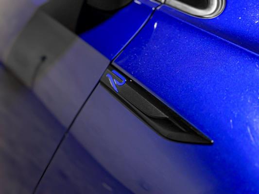 Volkswagen Golf VIII R 4Motion 20th Annniversary -AKRAPOVIC- 2.0 TSI 320pk 2023 LIMITED (Golf 8), NL-KENTEKEN