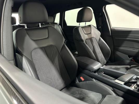 Audi Q8 e-tron 50 quattro Advanced Edition 95 kWh 340pk 2023 (Origineel-NL), T-629-HS