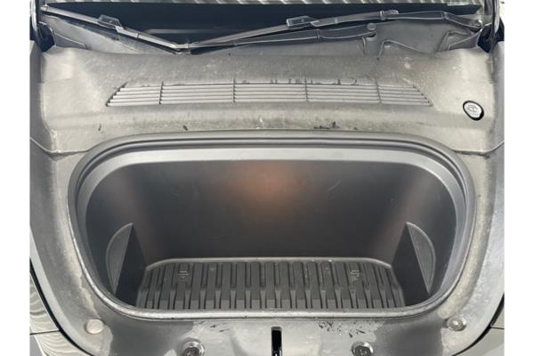 Tesla Model Y Long Range AWD 75 kWh 2023 (Origineel-NL), S-889-XH