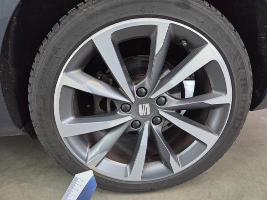 SEAT Leon Sportstourer eHybrid PHEV FR Business Intense 1.4 TSI 258pk 2021 (Origineel-NL), L-078-HB