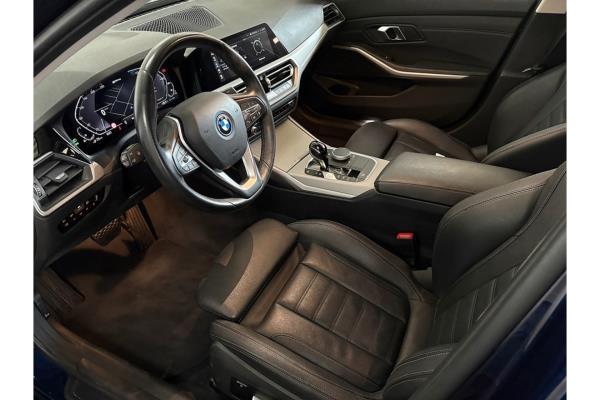 BMW 320e Business Edition Plus 276pk 2022 (Origineel-NL) 3-Serie, P-004-RS