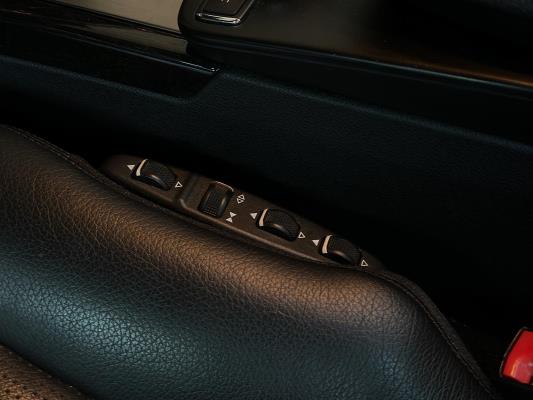 Mercedes-Benz E63 AMG 6.2 V8 -CARBON- 525pk 2010 (Origineel-NL) E-Klasse, 47-LKB-6
