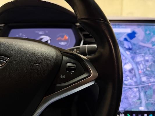 Tesla Model X 524pk 2017