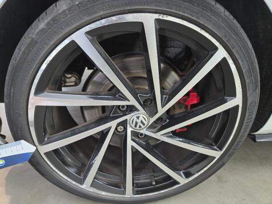 Volkswagen Golf GTI Performance 2.0 TSI 245pk 2017, L-416-LR