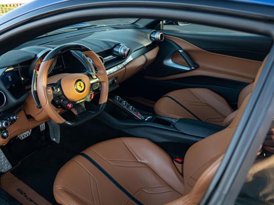 Ferrari 812 Superfast 6.5 V12 HELE -CARBON- 796pk 2020