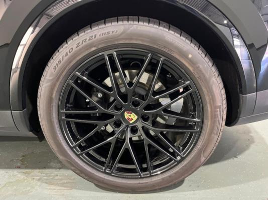 Porsche Cayenne Coupe E-Hybrid Sport Chrono Lucht Inno Drive MY24 NW Model 3.0 470pk 2023, MHA787E