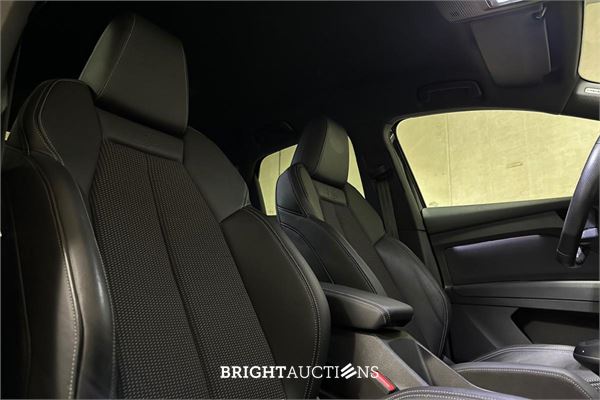 Audi Q4 Sportback e-tron 40 Launch edition S Competition 77 kWh 204pk 2021 (Origineel-NL), N-622-TH