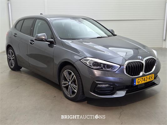 BMW 118i 1-serie Executive Edition 140pk 2019 (Origineel-NL) 1-Serie, G-743-RR