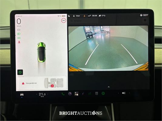 Tesla Model 3 Standard RWD Plus 60 kWh 238pk 2019 (Origineel-NL), G-097-DX