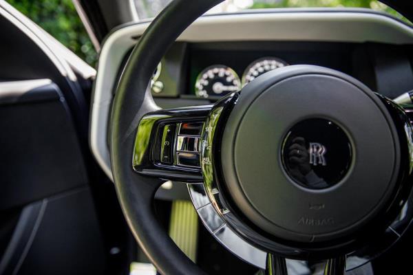 Rolls-Royce Cullinan 6.75 V12 (NOVITEC-WIDEBODY) 570pk 2021