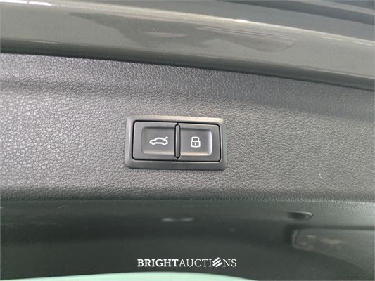 Audi Q3 35 S-Line edition one TFSI 150pk 2019, T-473-VT