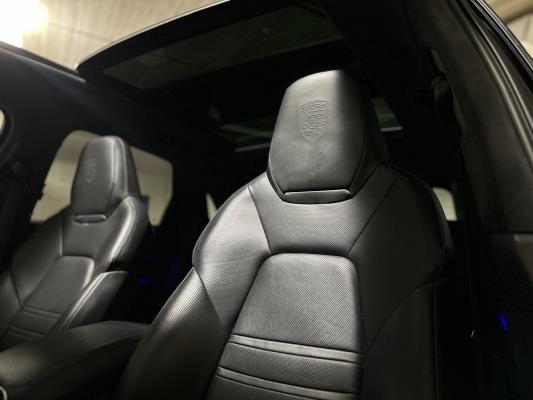 Porsche Cayenne Turbo 4.0 V8 549pk 2018 (Origineel-NL), TK-073-X