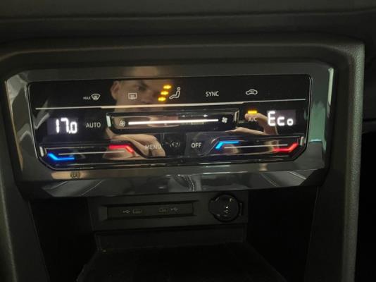 Volkswagen Tiguan eHybrid R-Line Business 1.4 TSI 265pk 2022 (Origineel-NL), R-564-PV