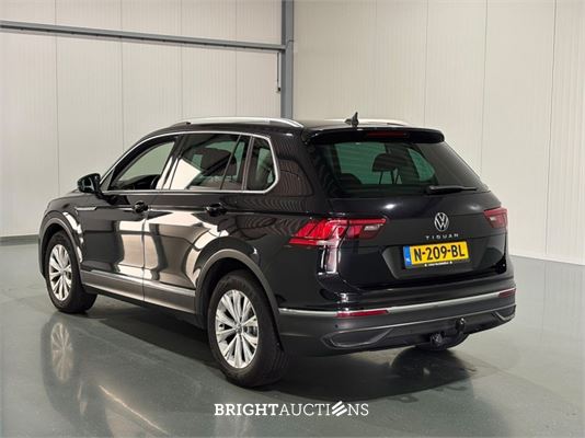 Volkswagen Tiguan Life Business 1.5 TSI 150pk 2021 (Origineel-NL), N-209-BL